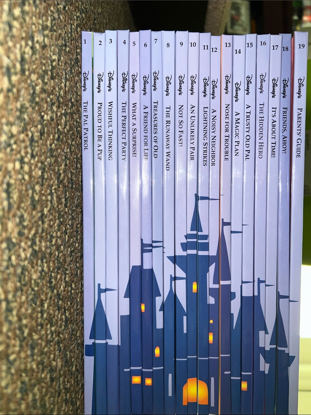 SEND OFFER Disney Castle Spine Book Set
